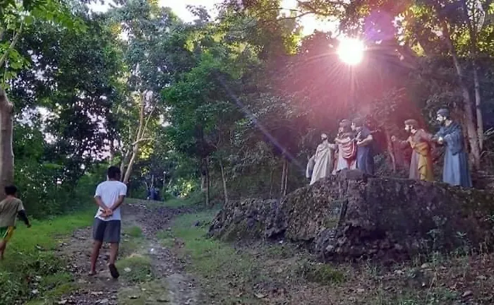 Rc Hutspot Tourist Inn *